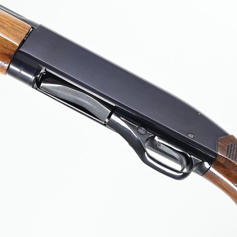 Winchester Model 1400 12-Ga Semi-Auto Shotgun - Excellent