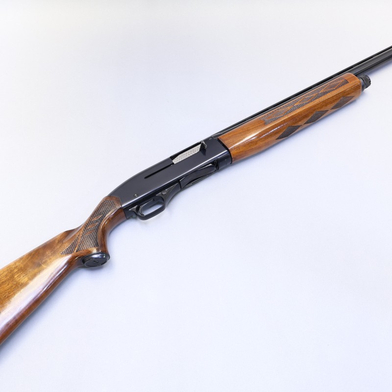 Winchester Model 1400 12-Ga Semi-Auto Shotgun - Excellent
