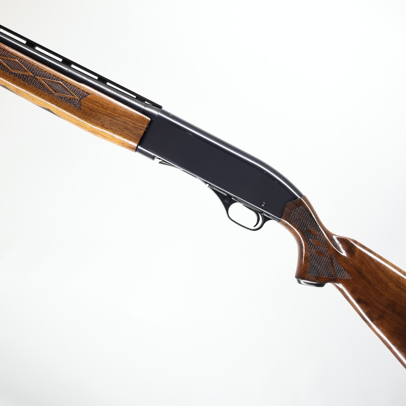 Winchester Model 1400 12-Ga Semi-Auto Shotgun - Excellent