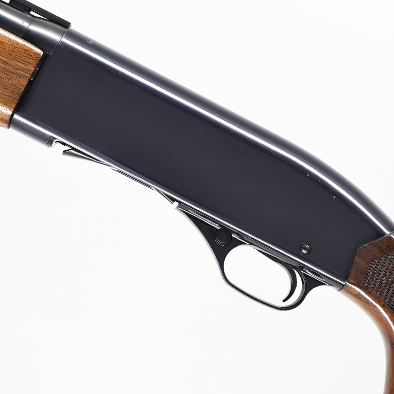 Winchester Model 1400 12-Ga Semi-Auto Shotgun - Excellent