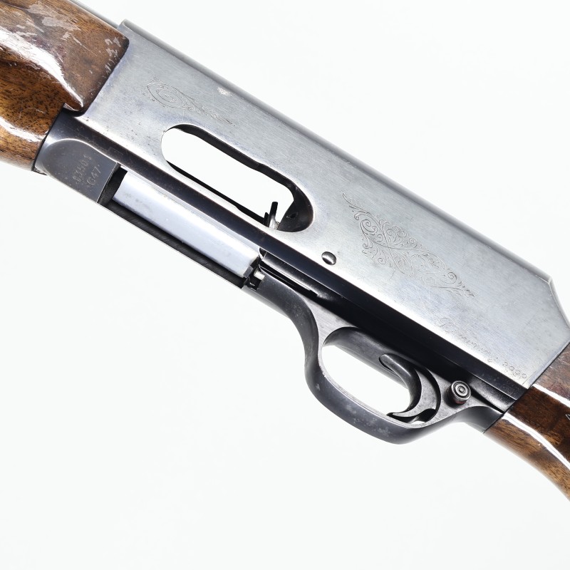 Browning 2000 Semi-Auto Shotgun - Very Good Condition
