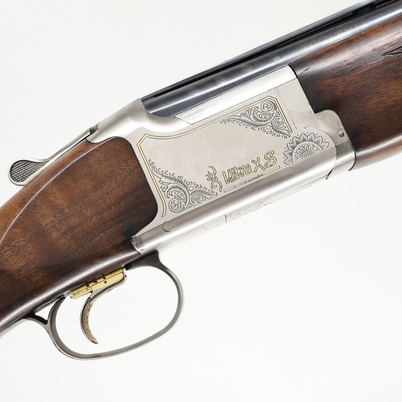 Browning Ultra XS 12 Gauge O/U Shotgun for Competition Clay