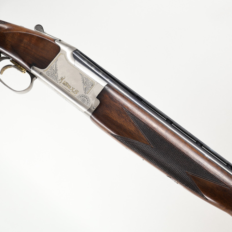 Browning Ultra XS 12 Gauge O/U Shotgun for Competition Clay