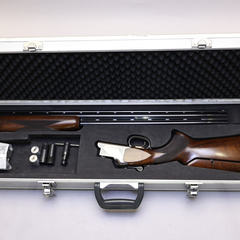 Browning Ultra XS 12 Gauge O/U Shotgun for Competition Clay
