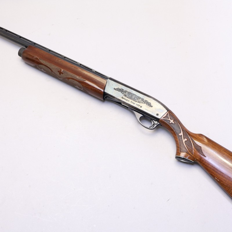 Remington 1100 12 GA Semi-Auto Shotgun - Very Good Condition